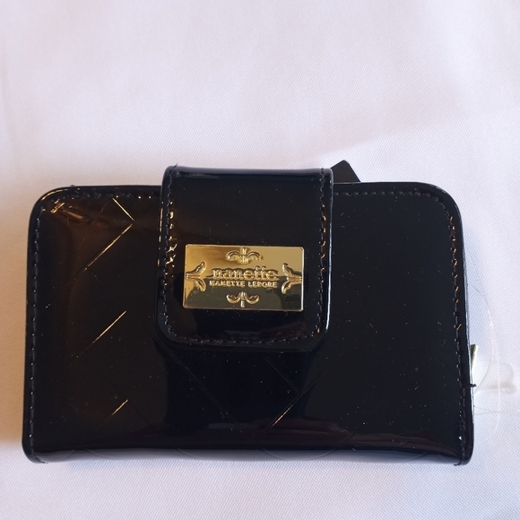 Nanette Lepore, Wallet, Anti Identity Theft, RFID Lined, patented leather Safety - Picture 2 of 8